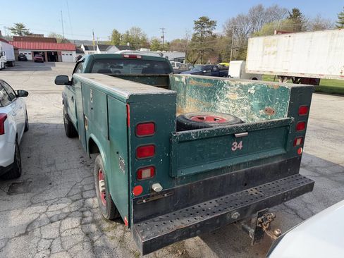 Used 2006 Chevrolet Silverado 2500 W/T RWD image 9