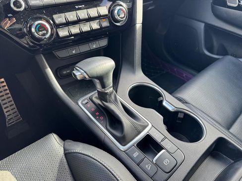Used 2022 Kia Sportage Nightfall Edition w/ Nighfall AWD Premium Package image 19