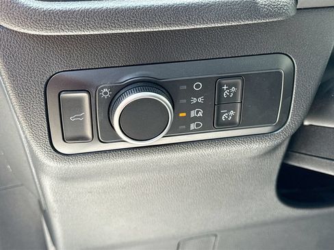 Used 2025 Ford Escape Active FWD image 10