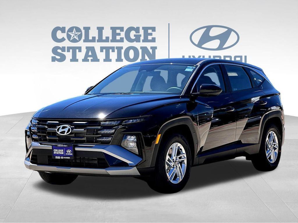 Used 2025 Hyundai Tucson SE FWD image 6