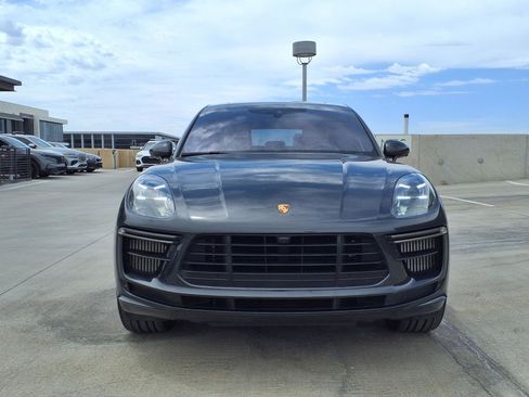 Used 2020 Porsche Macan Turbo AWD/4WD image 2