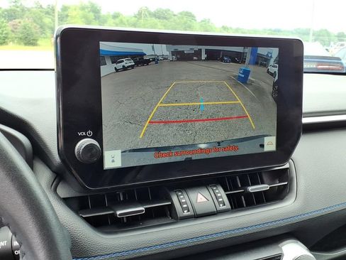 Used 2025 Toyota RAV4 XSE AWD/4WD image 12