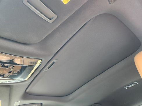 Used 2025 Lexus RX 350 Premium image 31