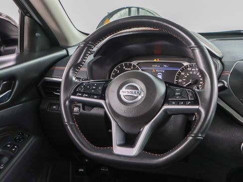 Used 2021 Nissan Altima 2.5 SR w/ SR Premium Package FWD image 12