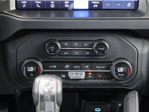 Used 2025 Ford Bronco Badlands AWD/4WD image 21