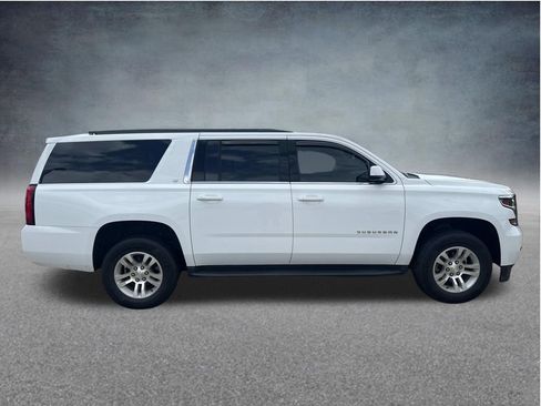 Used 2018 Chevrolet Suburban LT AWD/4WD image 12