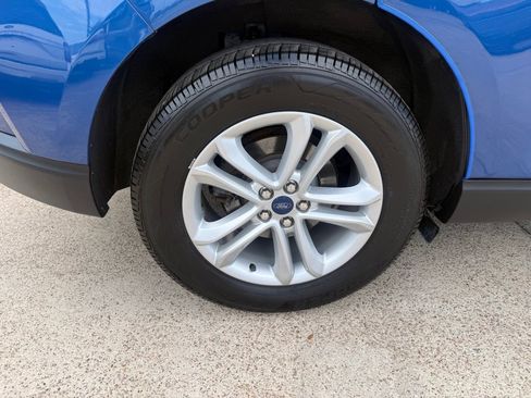 Used 2020 Ford Edge SEL w/ Convenience Package AWD/4WD image 11