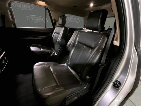 Certified 2024 Ford Expedition XLT AWD/4WD image 14