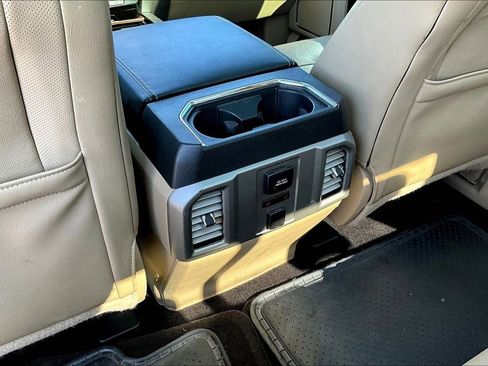 Used 2015 Ford F150 Lariat w/ Equipment Group 502A Luxury AWD/4WD image 13