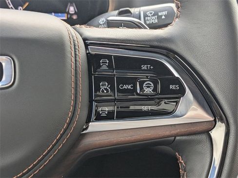 New 2025 Jeep Grand Cherokee L Summit image 27