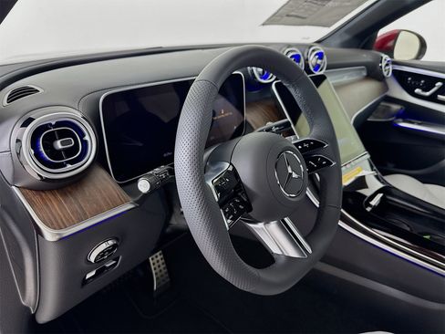New 2026 Mercedes-Benz GLC 300 GLC 300 image 10