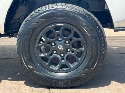 Certified 2022 Toyota Tacoma SR w/ SR Convenience Package RWD image 30