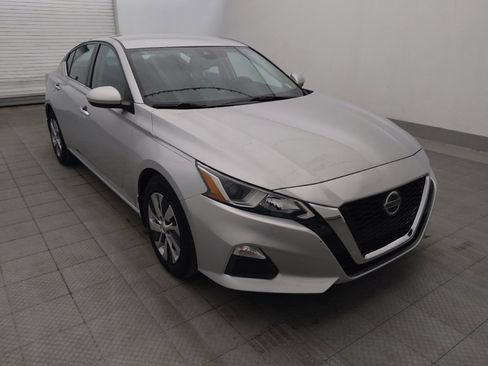 Used 2021 Nissan Altima 2.5 S FWD image 13