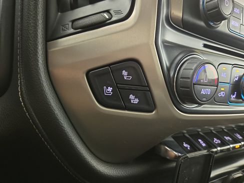 Used 2019 GMC Sierra 2500 Denali w/ Duramax Plus Package image 23