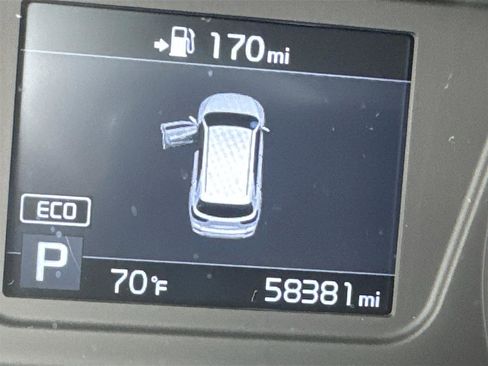 Used 2020 Kia Sorento S image 12