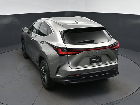 Used 2025 Lexus NX 250 FWD w/ Towing Package (2000 Lbs) image 33