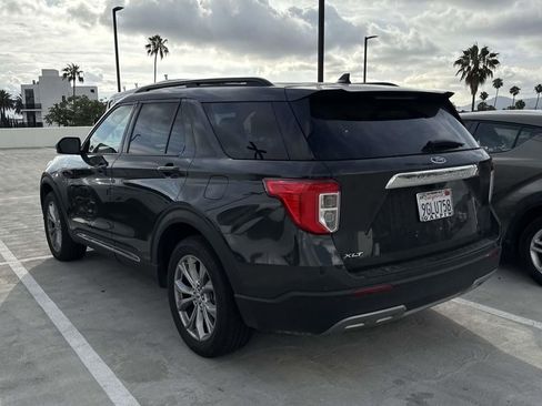 Used 2023 Ford Explorer XLT w/ Equipment Group 202A RWD image 11