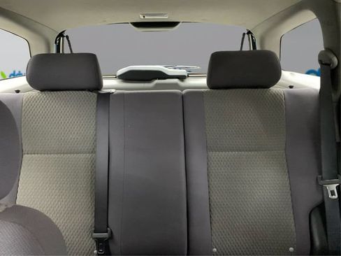 Used 2006 Toyota Matrix AWD image 20
