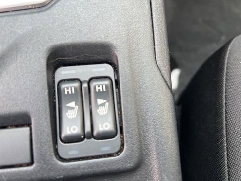 Used 2023 Subaru Impreza Premium image 12