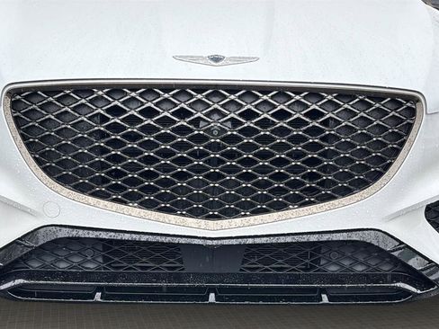 Used 2022 Genesis GV70 3.5T Sport w/ Sport Prestige Package image 9