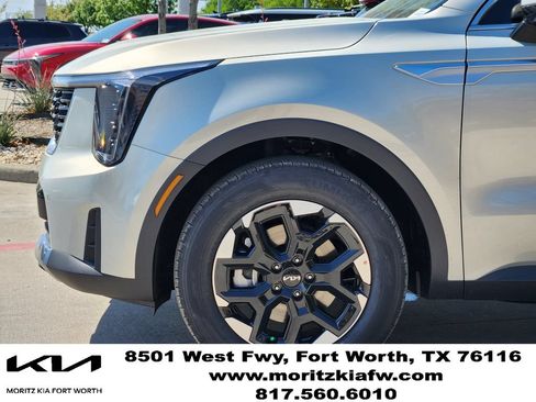 New 2026 Kia Sorento S FWD image 5