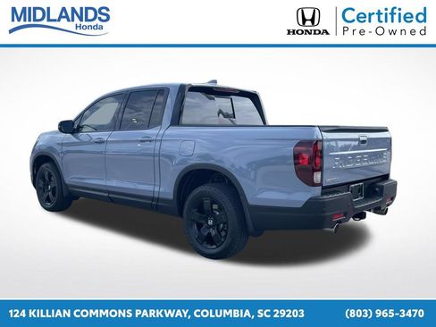 Certified 2025 Honda Ridgeline Black Edition image 4