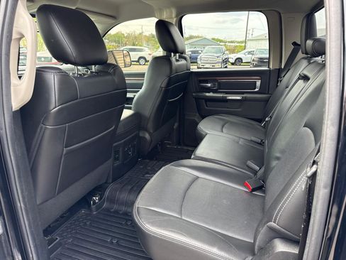 Used 2014 RAM 1500 Laramie w/ Convenience Group AWD/4WD image 12