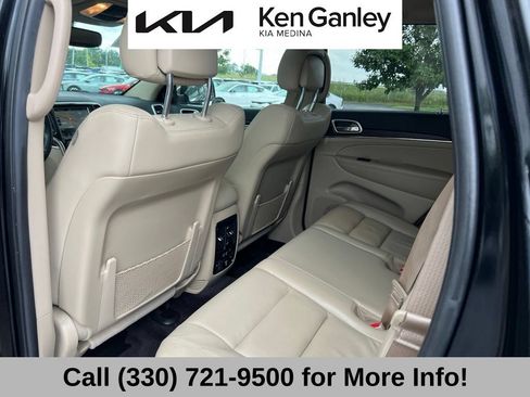 Used 2017 Jeep Grand Cherokee Limited AWD/4WD image 47