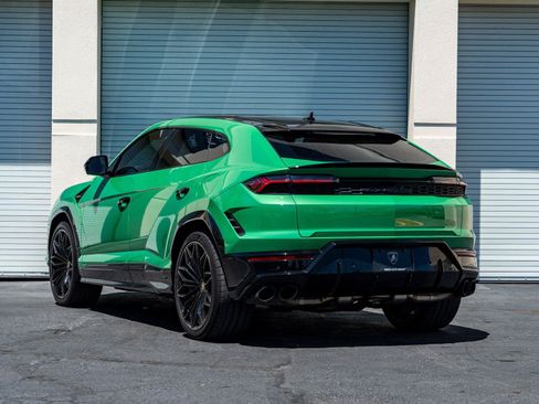 Used 2025 Lamborghini Urus SE AWD/4WD image 10