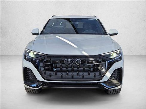 Certified 2025 Audi Q8 Premium w/ Black Optic Package image 5