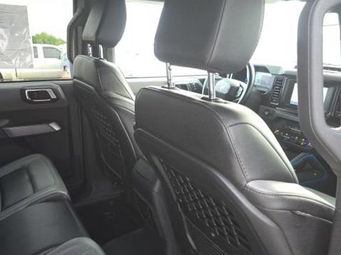 Used 2023 Ford Bronco Black Diamond AWD/4WD image 27