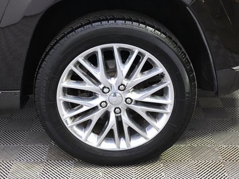 Used 2017 Jeep Grand Cherokee Summit image 20