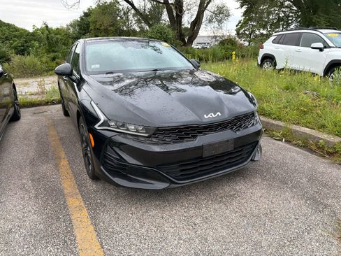 Used 2022 Kia K5 GT-Line FWD image 2