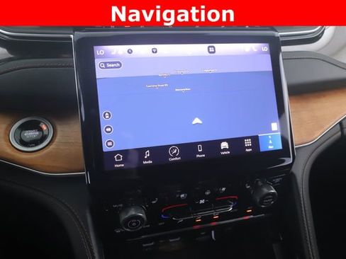 Used 2025 Jeep Grand Cherokee Summit image 5