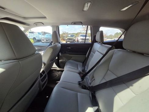 Used 2019 Honda Pilot EX-L image 7