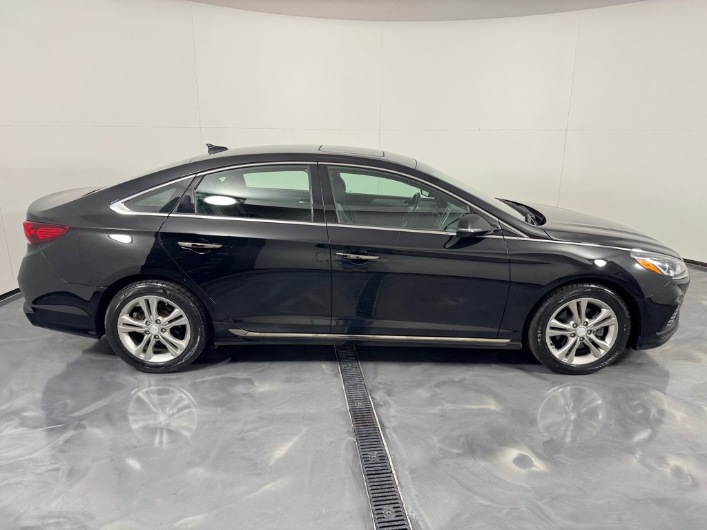 Used 2018 Hyundai Sonata Sport FWD image 4