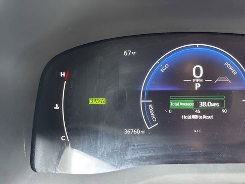 Used 2025 Toyota Camry SE FWD image 23