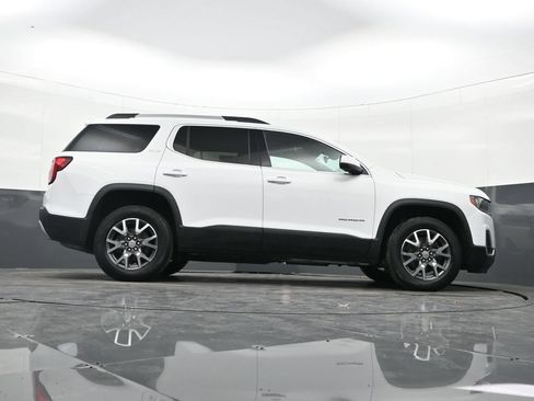 Certified 2023 GMC Acadia SLE w/ Driver Convenience Package AWD/4WD image 35