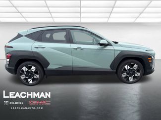Used 2025 Hyundai Kona SEL FWD video 2