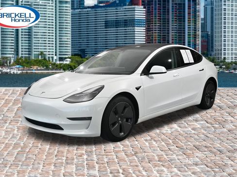 Used 2023 Tesla Model 3 Standard Range RWD image 9