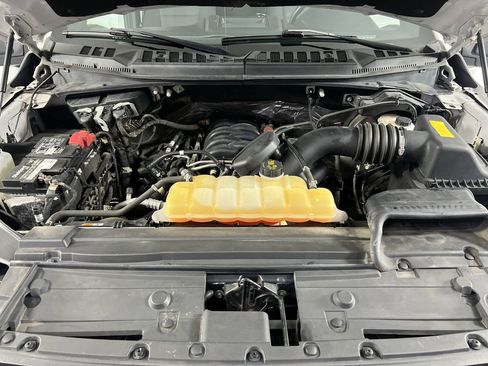 Used 2018 Ford F150 XLT w/ Equipment Group 302A Luxury AWD/4WD image 28