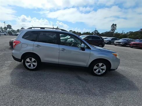 Used 2015 Subaru Forester 2.5i Limited image 4