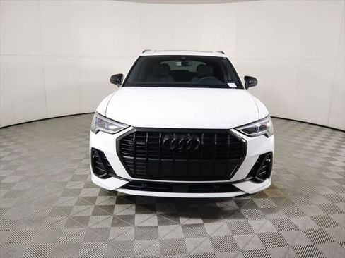Used 2025 Audi Q3 2.0T Premium Plus w/ Premium Plus Package AWD/4WD image 3