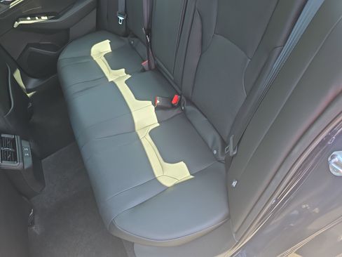 Used 2023 Honda Accord Touring image 13