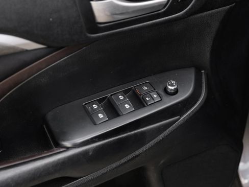 Used 2017 Toyota Highlander Limited Platinum FWD image 41