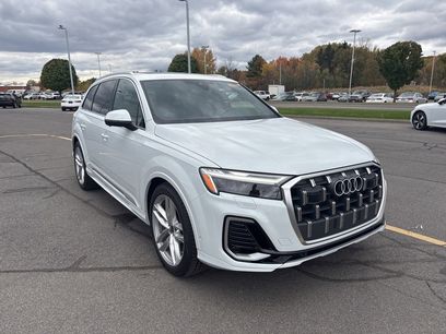 New 2025 Audi Q7 3.0T Premium Plus
