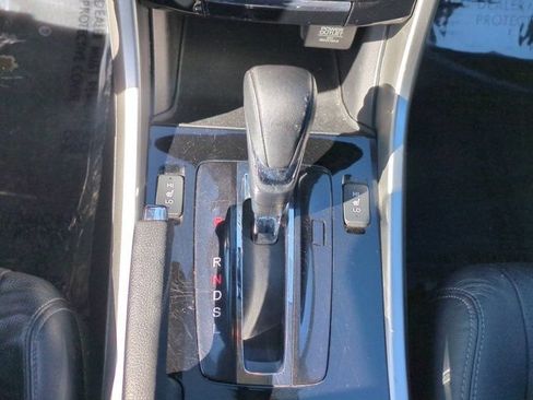 Used 2017 Honda Accord EX-L image 23