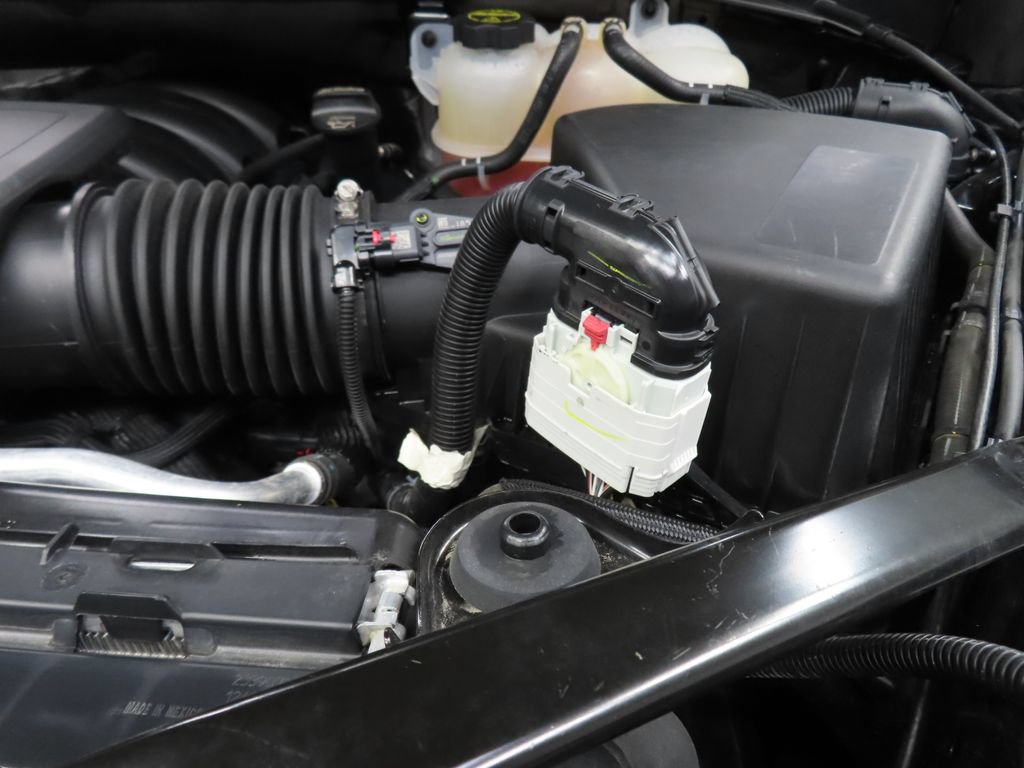 Used 2024 Chevrolet Silverado 1500 RST AWD/4WD image 30