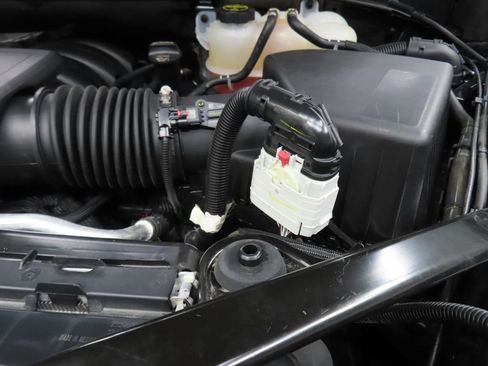 Used 2024 Chevrolet Silverado 1500 RST AWD/4WD image 30