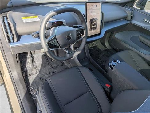 New 2026 Volvo EX30 Cross Country Ultra w/ Protection Package Premier AWD/4WD image 3